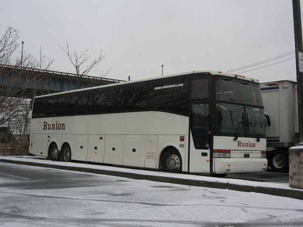 采用班車(chē)租賃的形式為員工提供班車(chē)，真的能為企業(yè)增加效